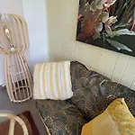 Blu בית הארחה סנט קנזיאן