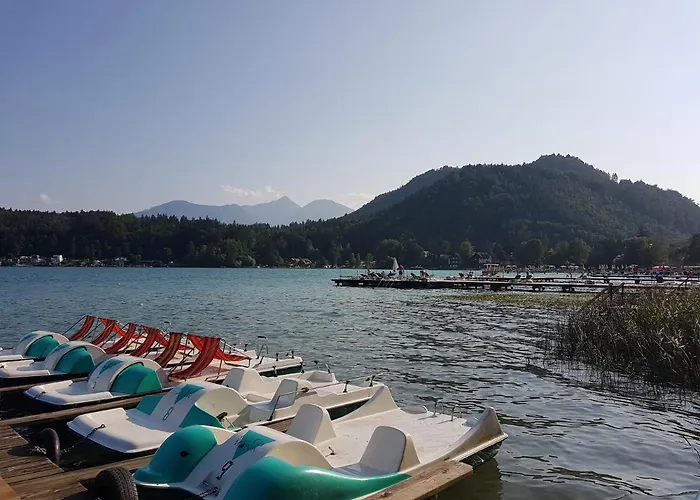 Blu בית הארחה 4*