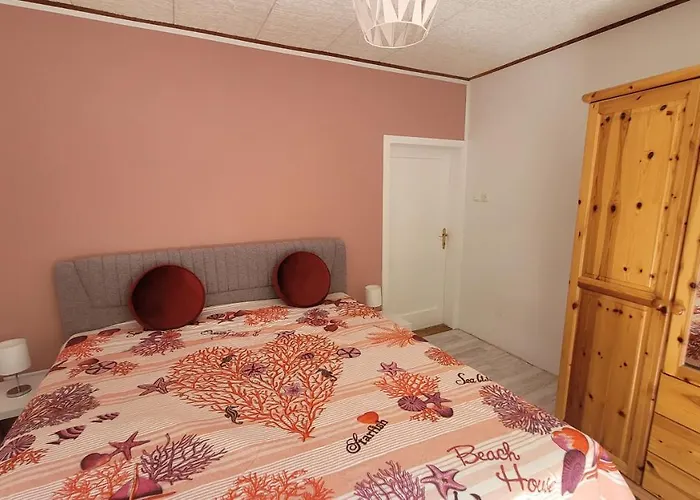 Blu בית הארחה