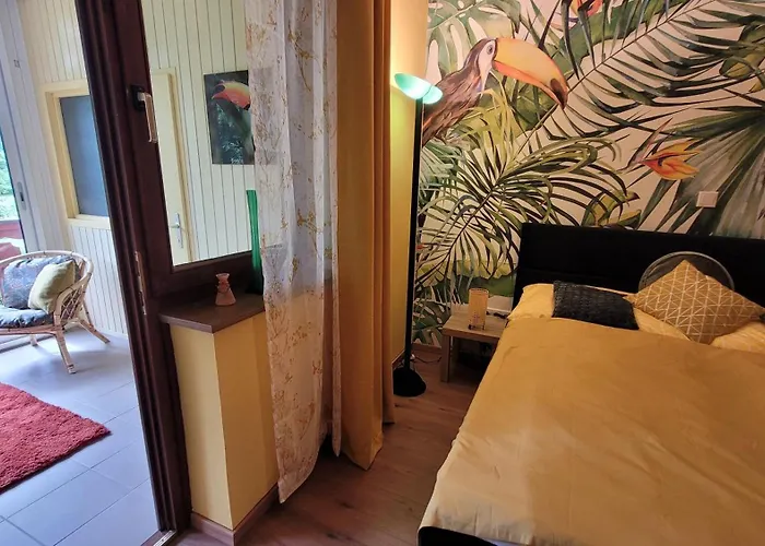 Blu בית הארחה 4*